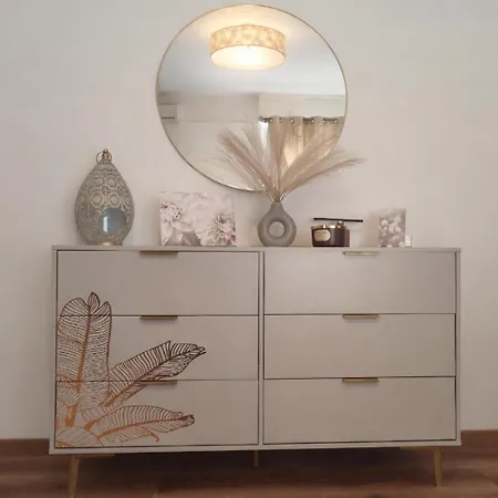 Domus Moeca Apartment *