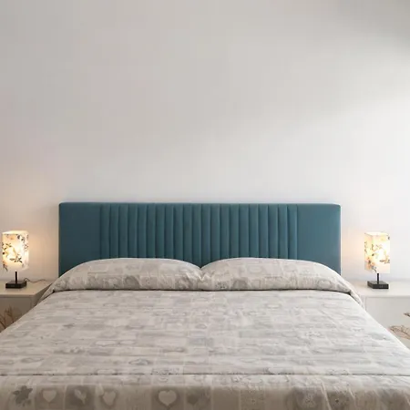 Apartment Domus Moeca *